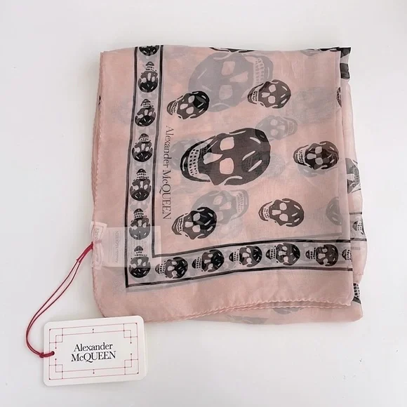 🌸HOST PICK🌸 🆕 Authentic Alexander McQueen Skull Scarf in Blush Pink - Picture 3 of 4